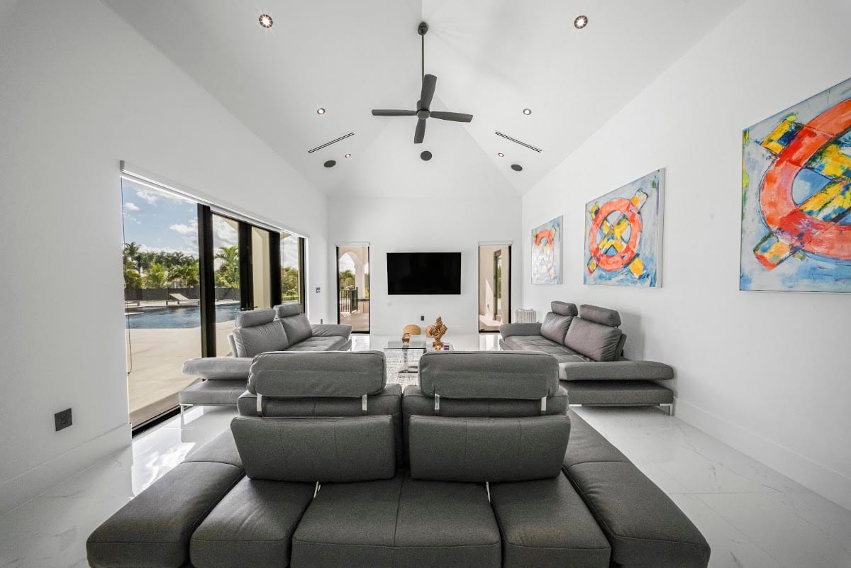 15620 SW 188 Ct, inside, photograph 22 of 33