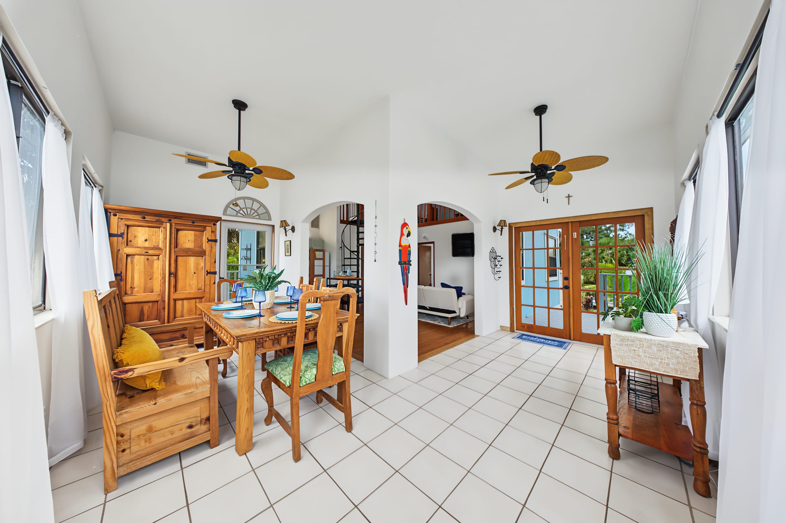 51 Vip Island, inside, photograph 48 of 112