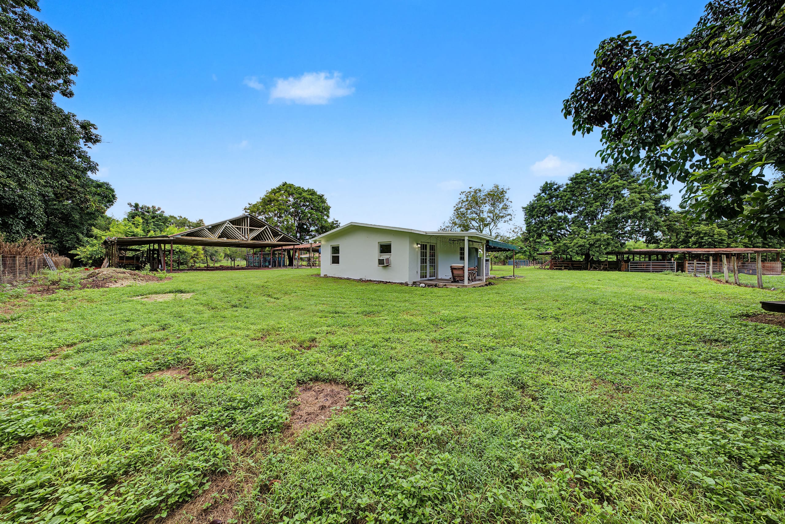 15365 SW 206 Ave, outside, photograph 14 of 75