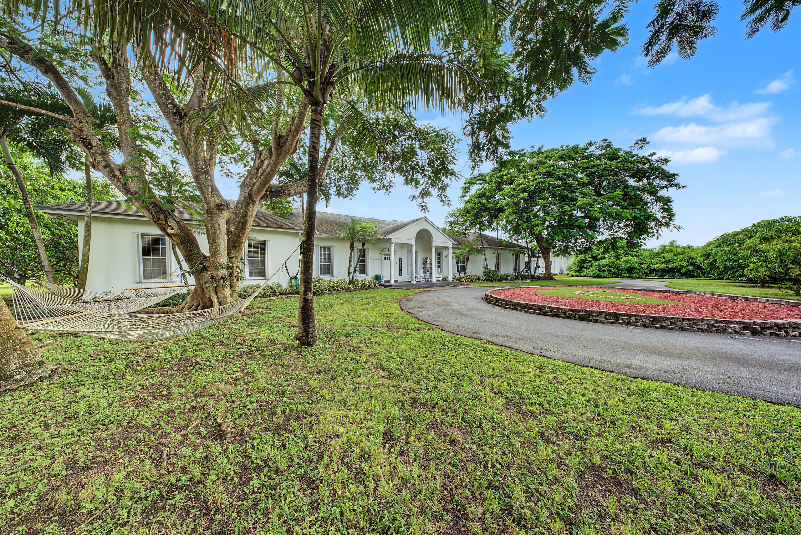 27950 SW 182nd Ave, outside, photograph 14 of 169